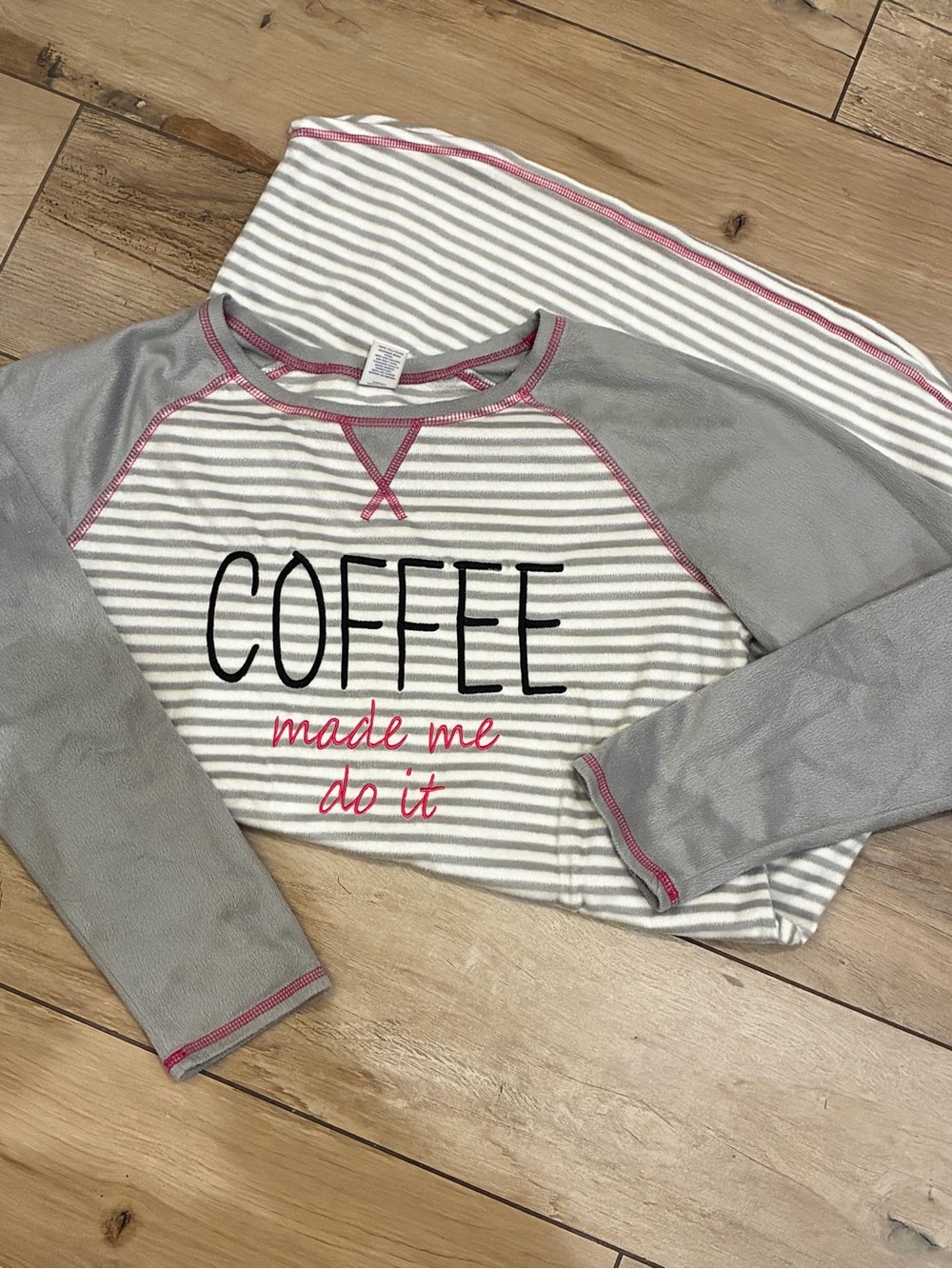 Sleep Chic Women’s Pajama Top - Gray Stripe with Pink Trim